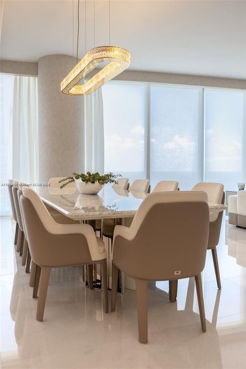 For Rent: $65,000 (4 beds, 5 baths, 4385 Square Feet)