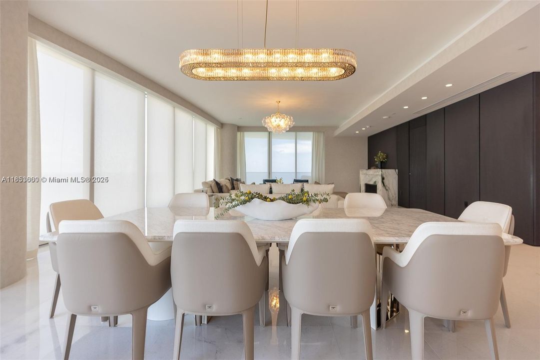 For Rent: $65,000 (4 beds, 5 baths, 4385 Square Feet)