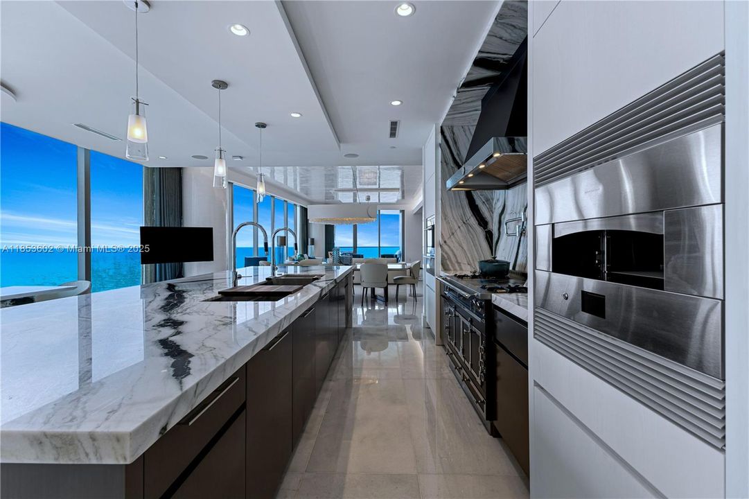 For Rent: $62,000 (4 beds, 4 baths, 4385 Square Feet)