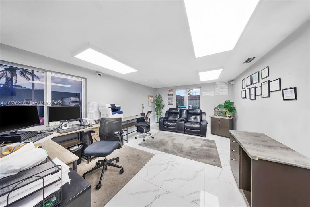 待售: $3,000,000 (0 贝兹, 0 浴室, 0 平方英尺)