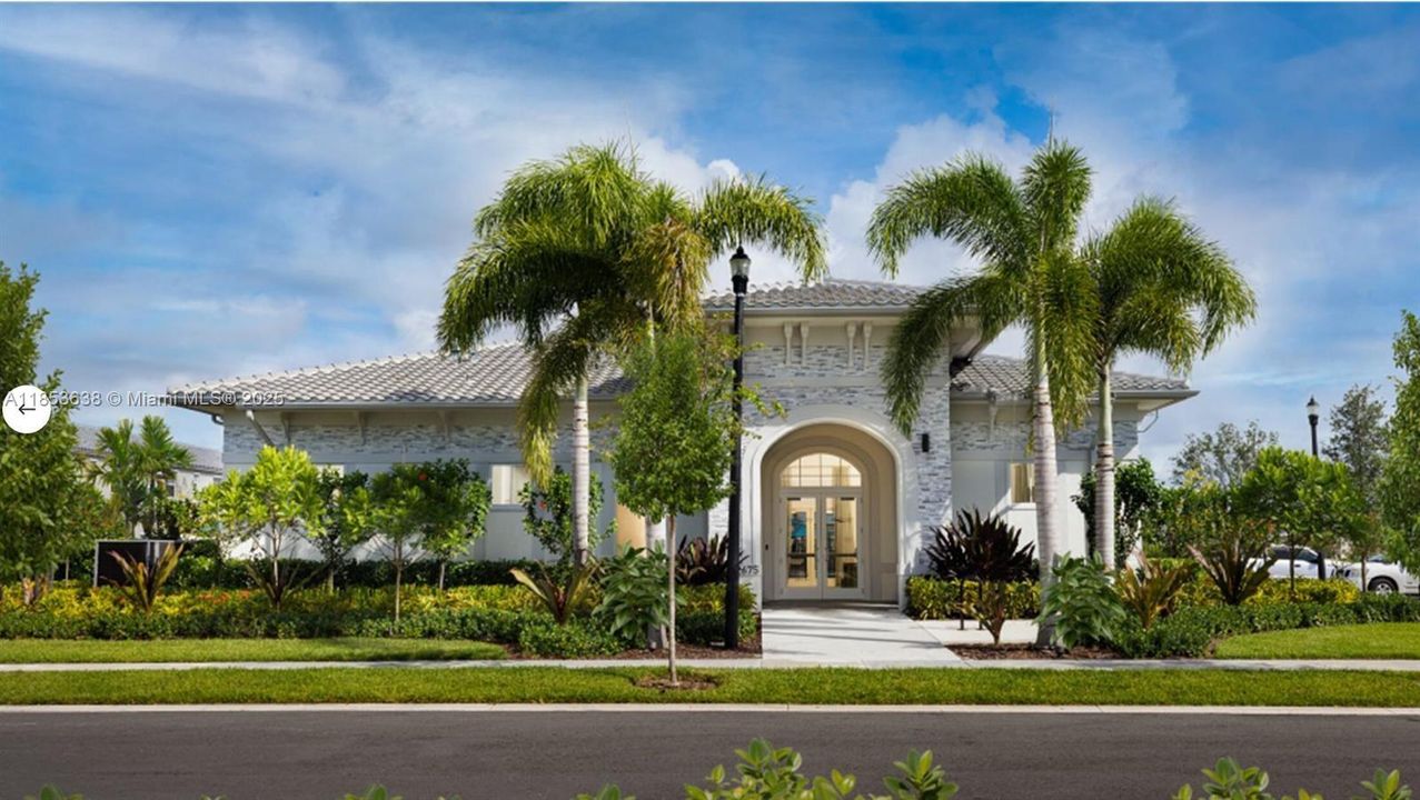 Недавно арендовано: $2,370 (3 спален, 2 ванн, 1483 Квадратных фут)