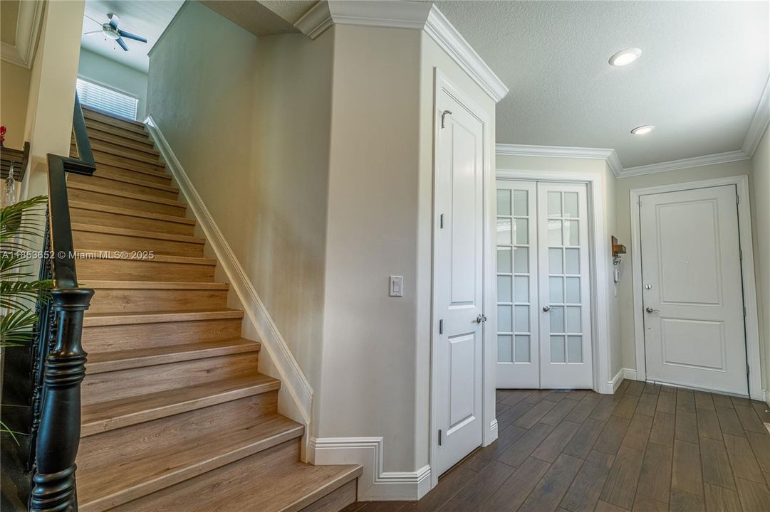 Недавно арендовано: $5,800 (4 спален, 2 ванн, 2501 Квадратных фут)