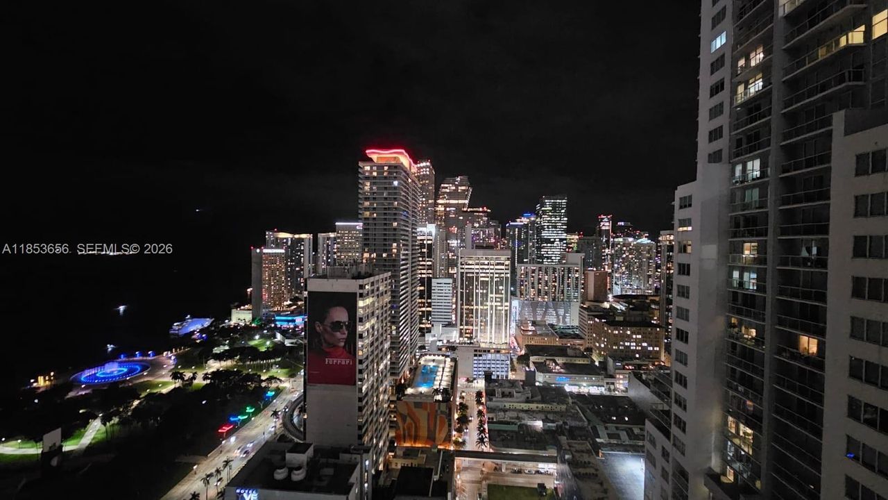 En Venta: $389,000 (0 camas, 1 baños, 632 Pies cuadrados)