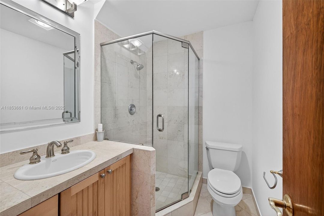 For Sale: $1,488,000 (3 beds, 3 baths, 1627 Square Feet)