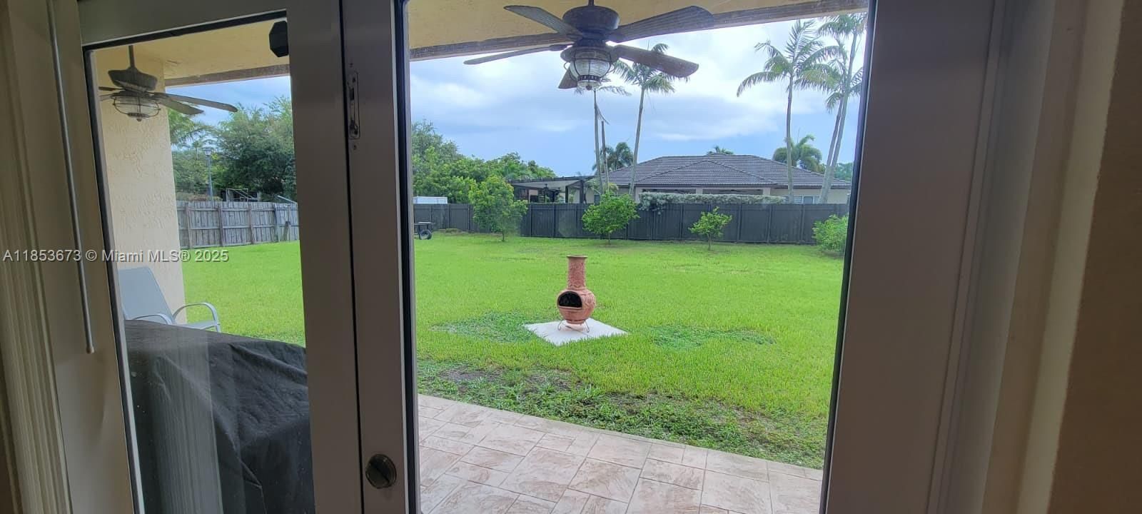 На продажу: $795,900 (4 спален, 3 ванн, 2083 Квадратных фут)