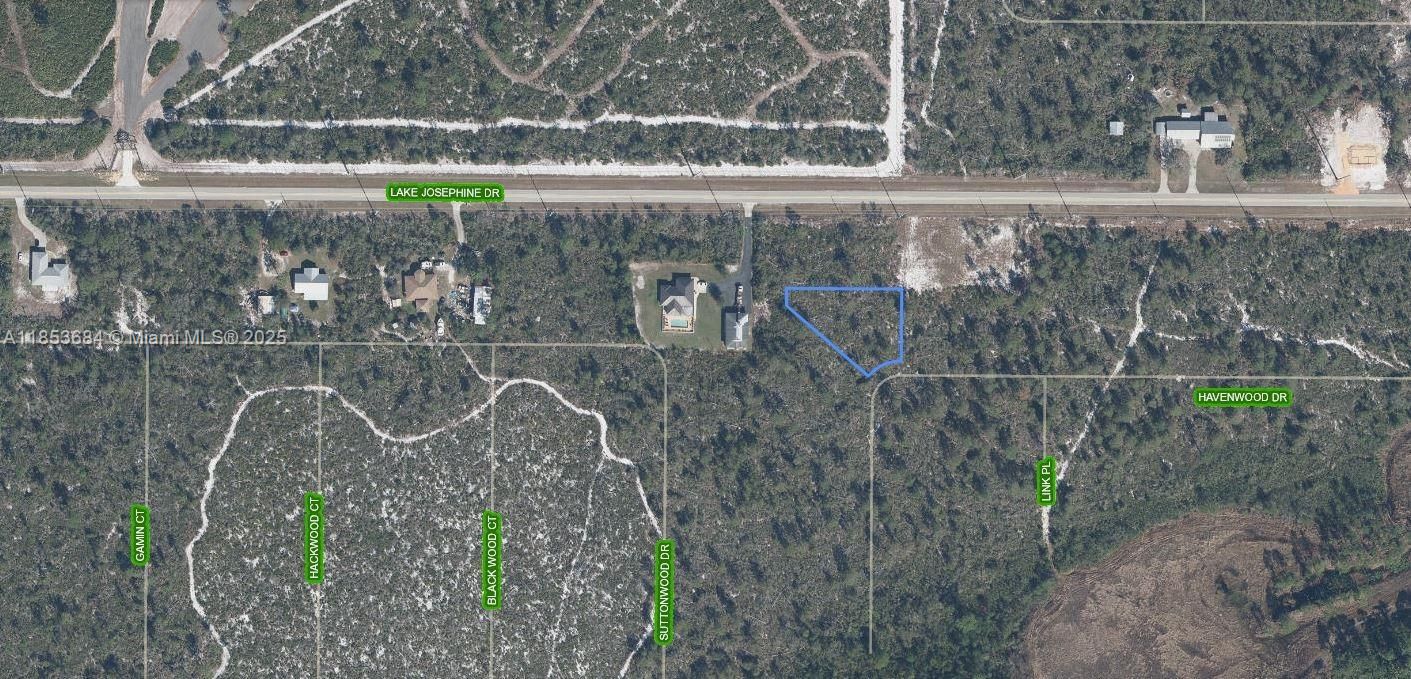 For Sale: $10,900 (0.48 acres)