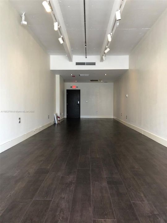 待售: $395,000 (0 贝兹, 0 浴室, 0 平方英尺)