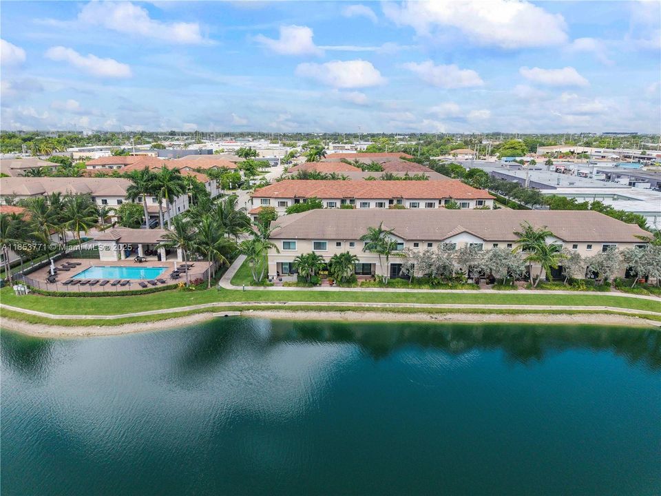 Recently Sold: $519,900 (3 beds, 2 baths, 1303 Square Feet)