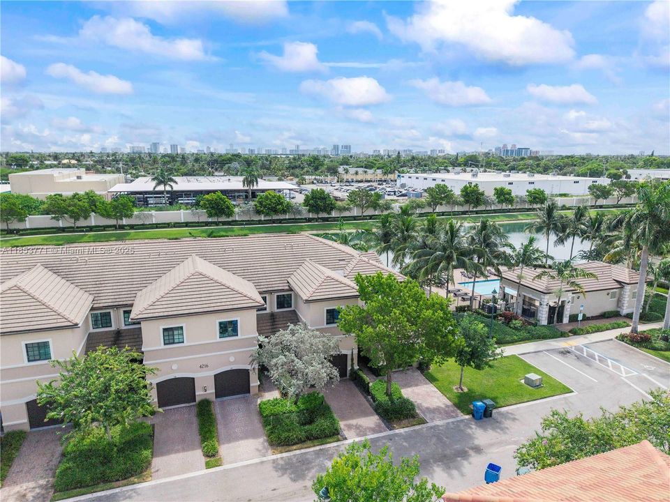 Recently Sold: $519,900 (3 beds, 2 baths, 1303 Square Feet)