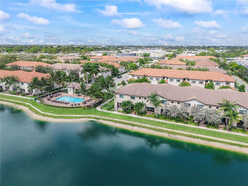 Recently Sold: $519,900 (3 beds, 2 baths, 1303 Square Feet)