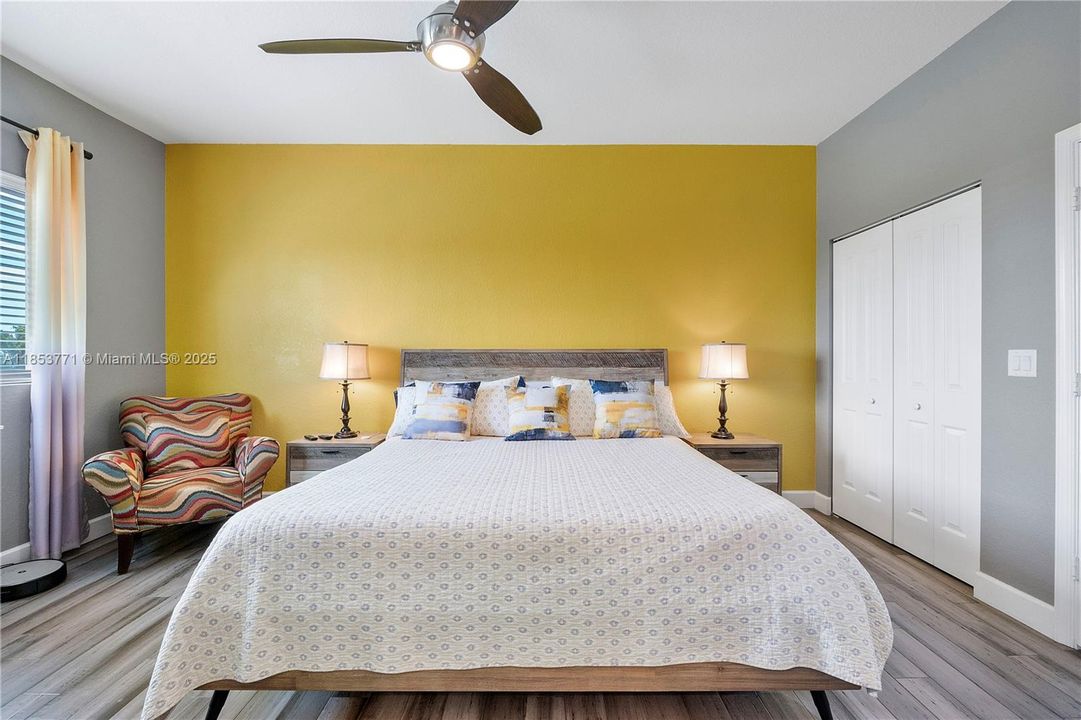 Recently Sold: $519,900 (3 beds, 2 baths, 1303 Square Feet)