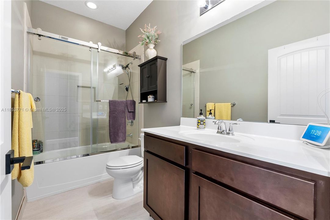 Guest Bathroom Upstairs