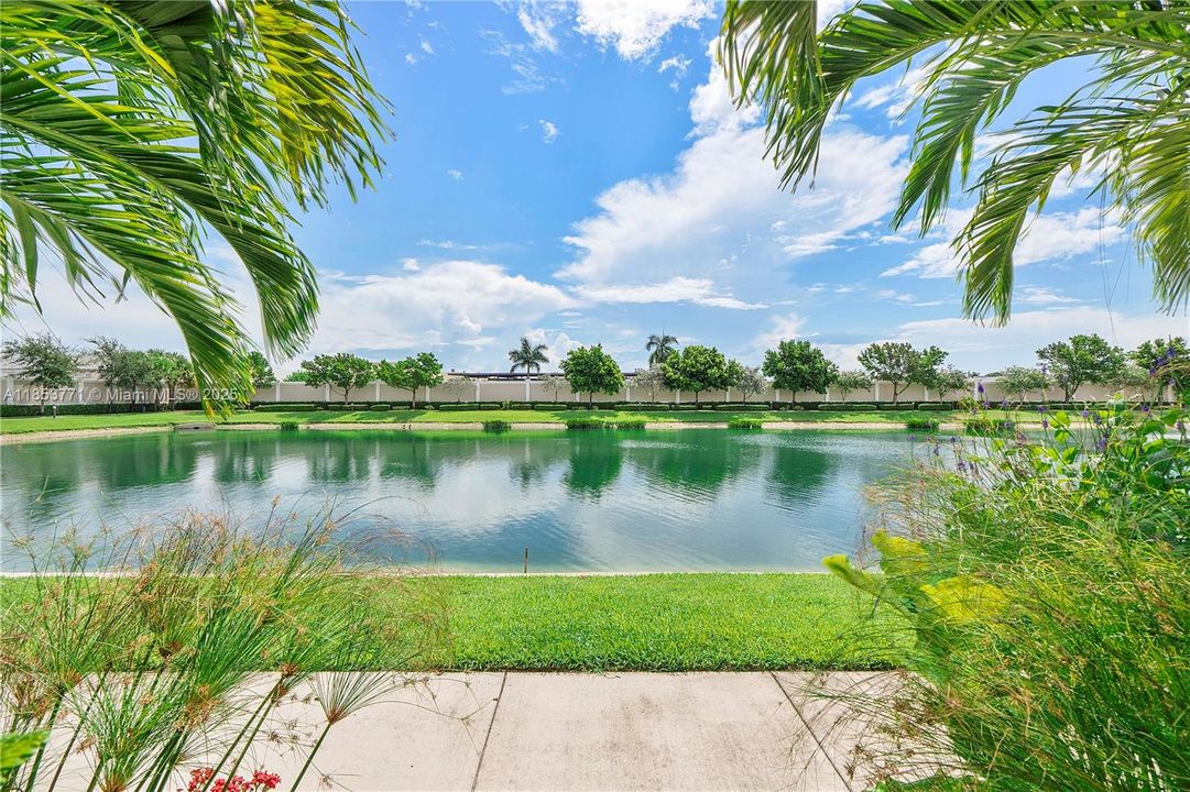 Recently Sold: $519,900 (3 beds, 2 baths, 1303 Square Feet)