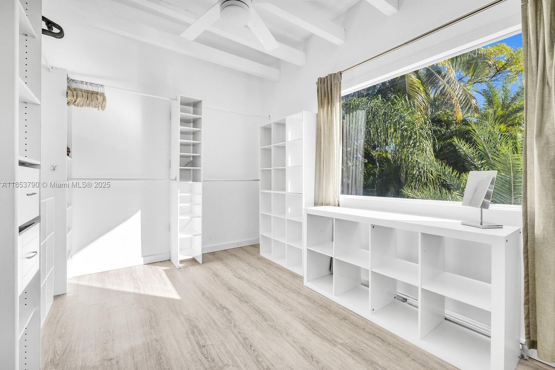 Master bedroom walk in closet