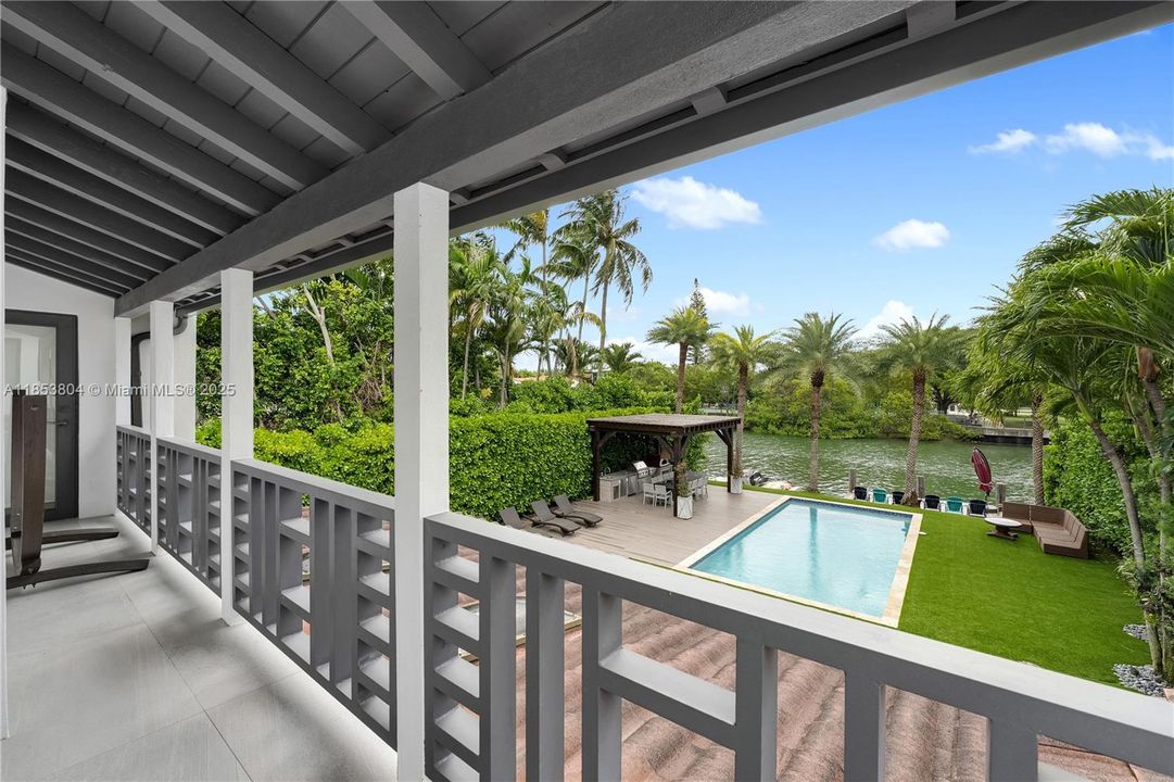 На продажу: $8,999,000 (4 спален, 4 ванн, 3451 Квадратных фут)