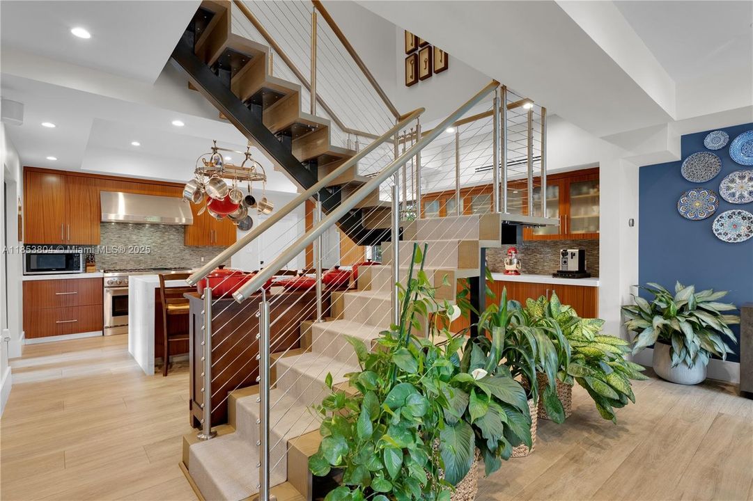 На продажу: $8,999,000 (4 спален, 4 ванн, 3451 Квадратных фут)