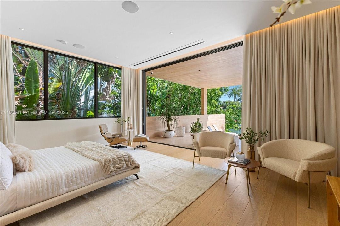 待售: $38,995,000 (5 贝兹, 4 浴室, 9237 平方英尺)