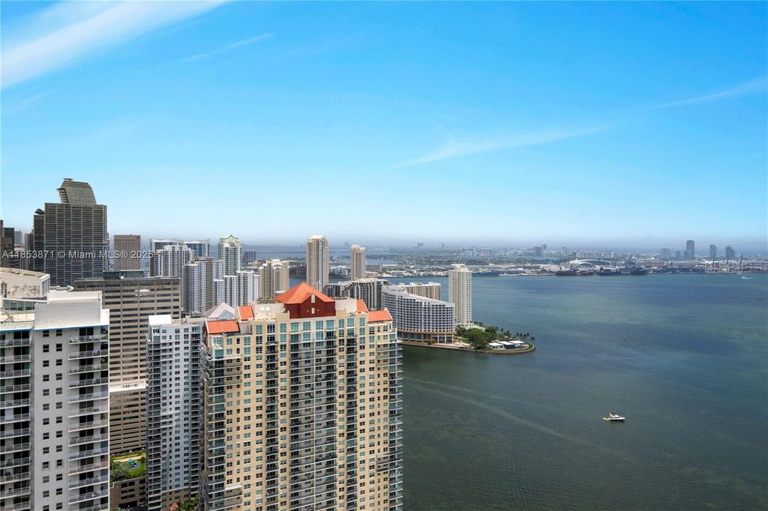 待售: $12,900,000 (6 贝兹, 6 浴室, 6521 平方英尺)