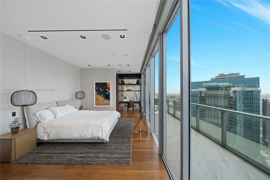 待售: $12,900,000 (6 贝兹, 6 浴室, 6521 平方英尺)