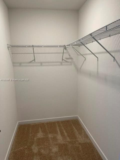 В аренду: $2,400 (3 спален, 2 ванн, 1302 Квадратных фут)