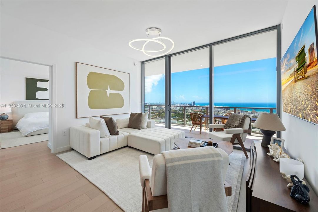 For Sale: $3,550,000 (2 beds, 2 baths, 1434 Square Feet)