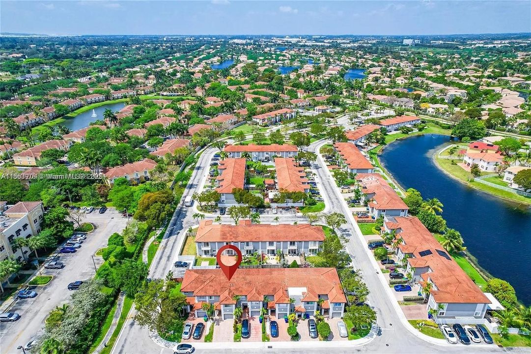 合同活跃: $490,000 (3 贝兹, 2 浴室, 1518 平方英尺)