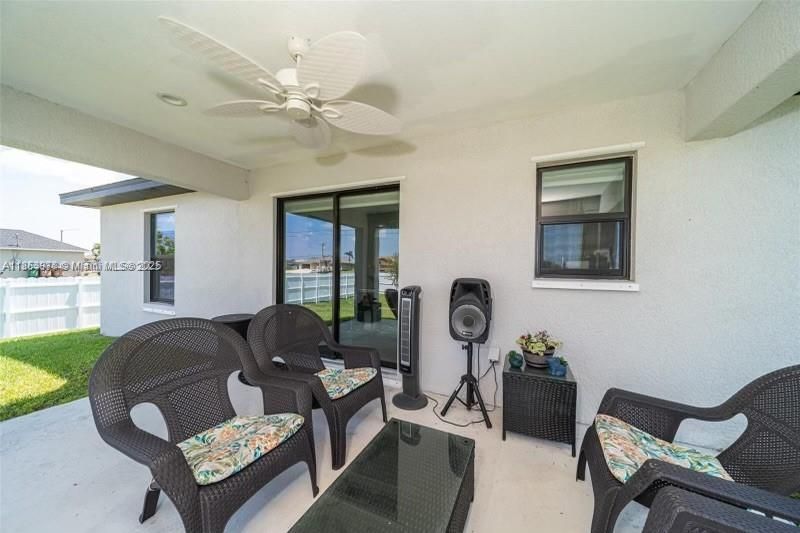 出租: $2,150 (3 贝兹, 2 浴室, 0 平方英尺)