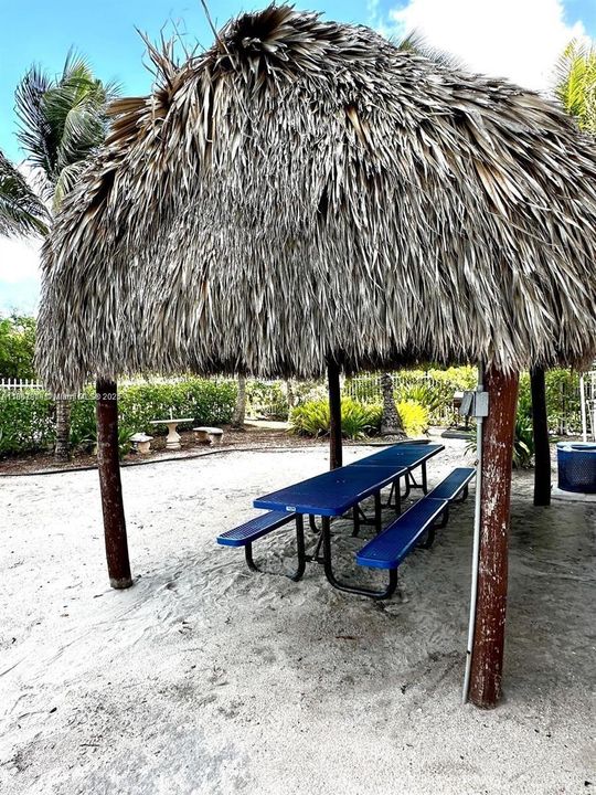 Недавно продано: $395,000 (2 спален, 2 ванн, 1360 Квадратных фут)