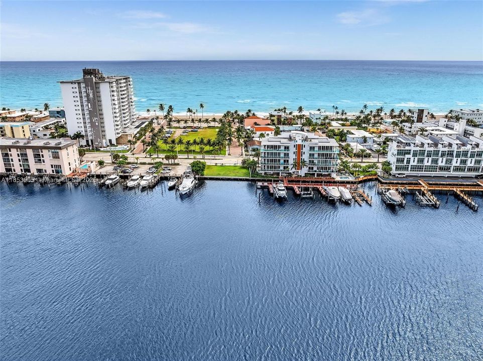 Active With Contract: $2,350,000 (5 beds, 4 baths, 2504 Square Feet)