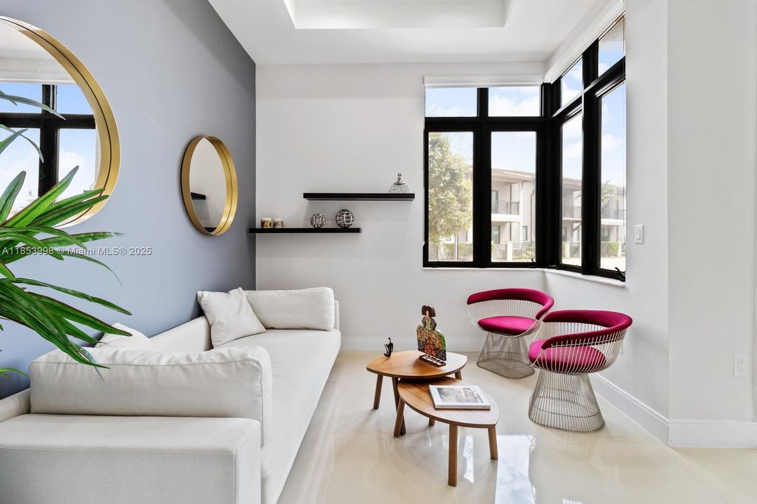 Recently Rented: $6,500 (4 beds, 4 baths, 2631 Square Feet)