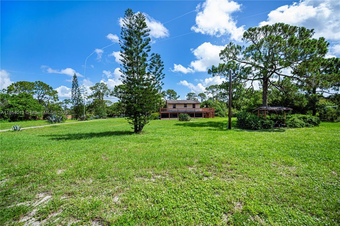 En Venta: $450,000 (5 camas, 3 baños, 0 Pies cuadrados)