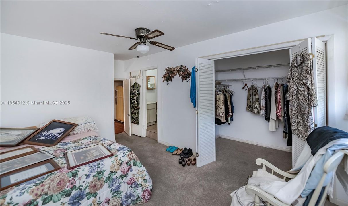 En Venta: $450,000 (5 camas, 3 baños, 0 Pies cuadrados)