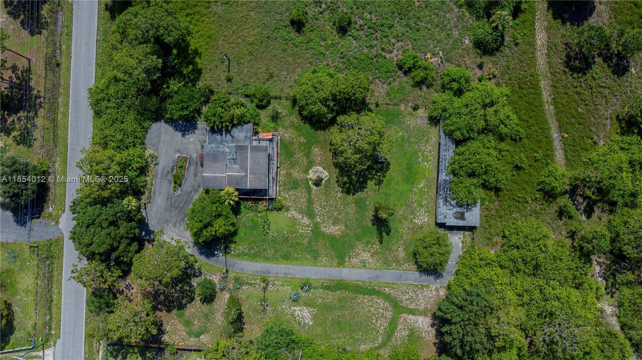 En Venta: $450,000 (5 camas, 3 baños, 0 Pies cuadrados)