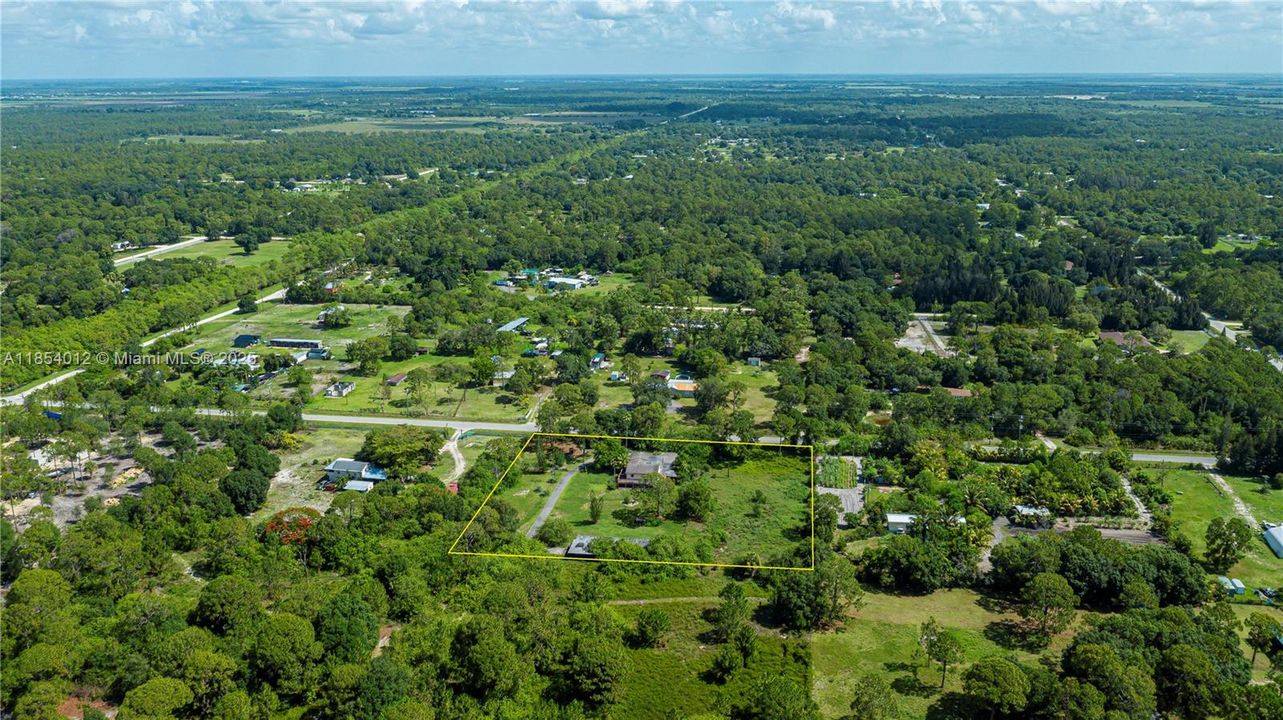 En Venta: $450,000 (5 camas, 3 baños, 0 Pies cuadrados)