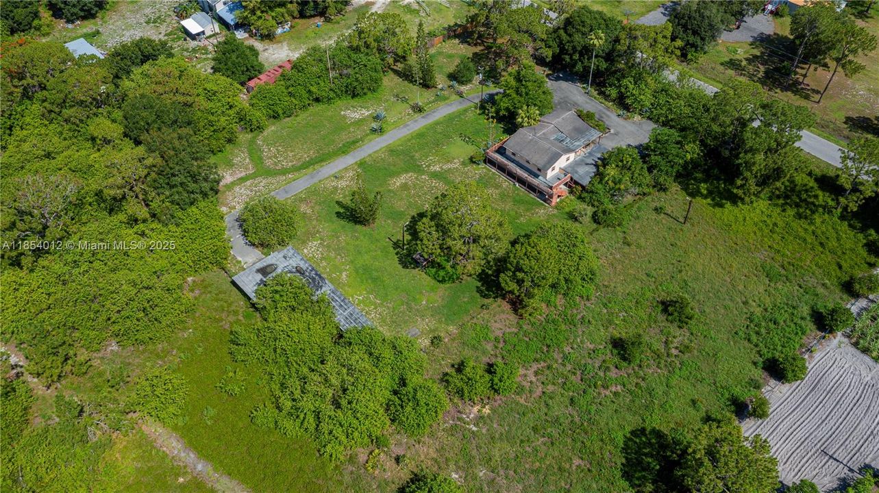 En Venta: $450,000 (5 camas, 3 baños, 0 Pies cuadrados)