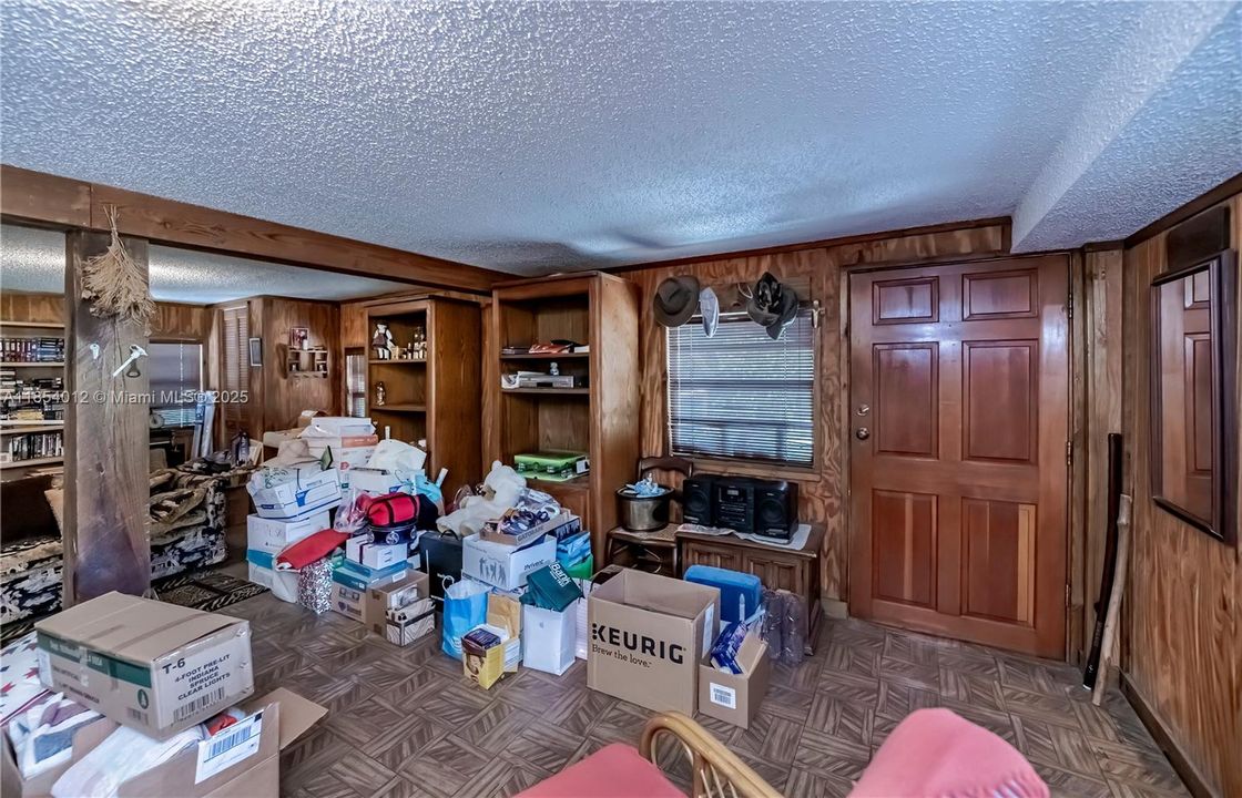 En Venta: $450,000 (5 camas, 3 baños, 0 Pies cuadrados)