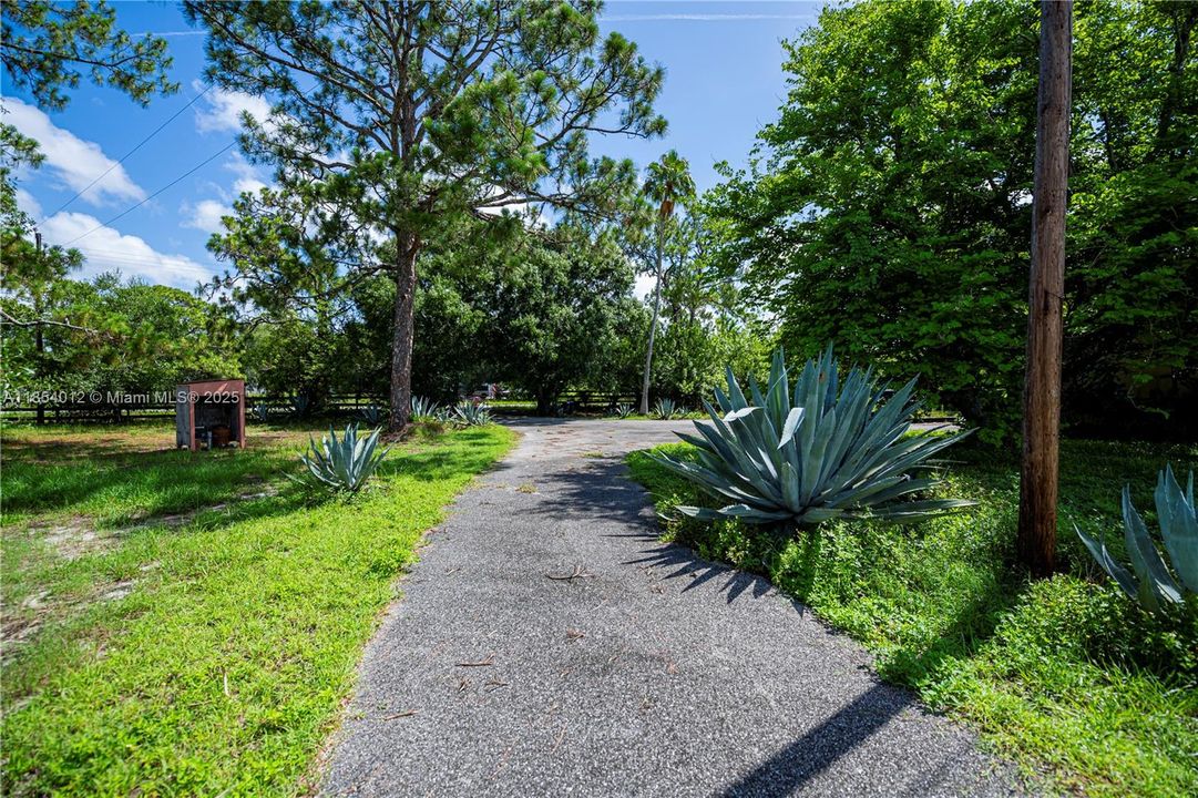 En Venta: $450,000 (5 camas, 3 baños, 0 Pies cuadrados)