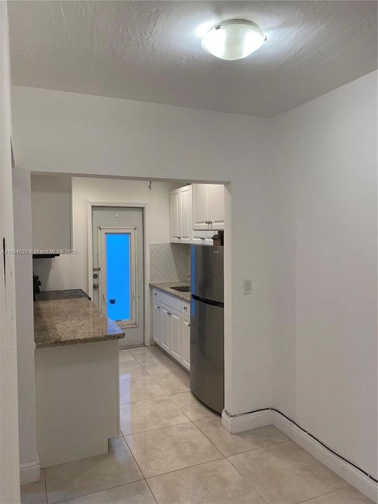 Active With Contract: $170,000 (0 beds, 1 baths, 399 Square Feet)