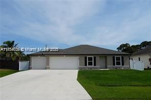 Recently Rented: $2,980 (3 beds, 2 baths, 1552 Square Feet)