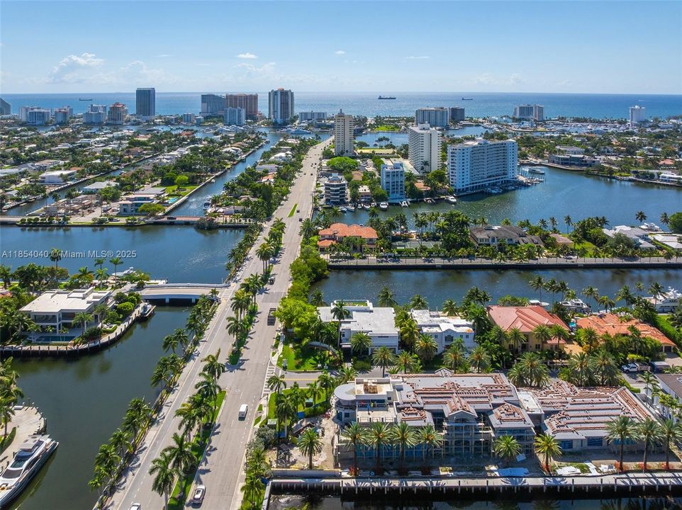 待售: $9,475,000 (7 贝兹, 6 浴室, 7674 平方英尺)