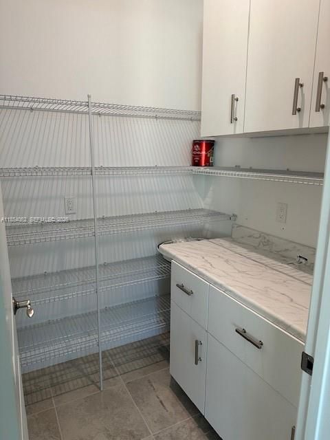 На продажу: $599,900 (4 спален, 3 ванн, 2129 Квадратных фут)