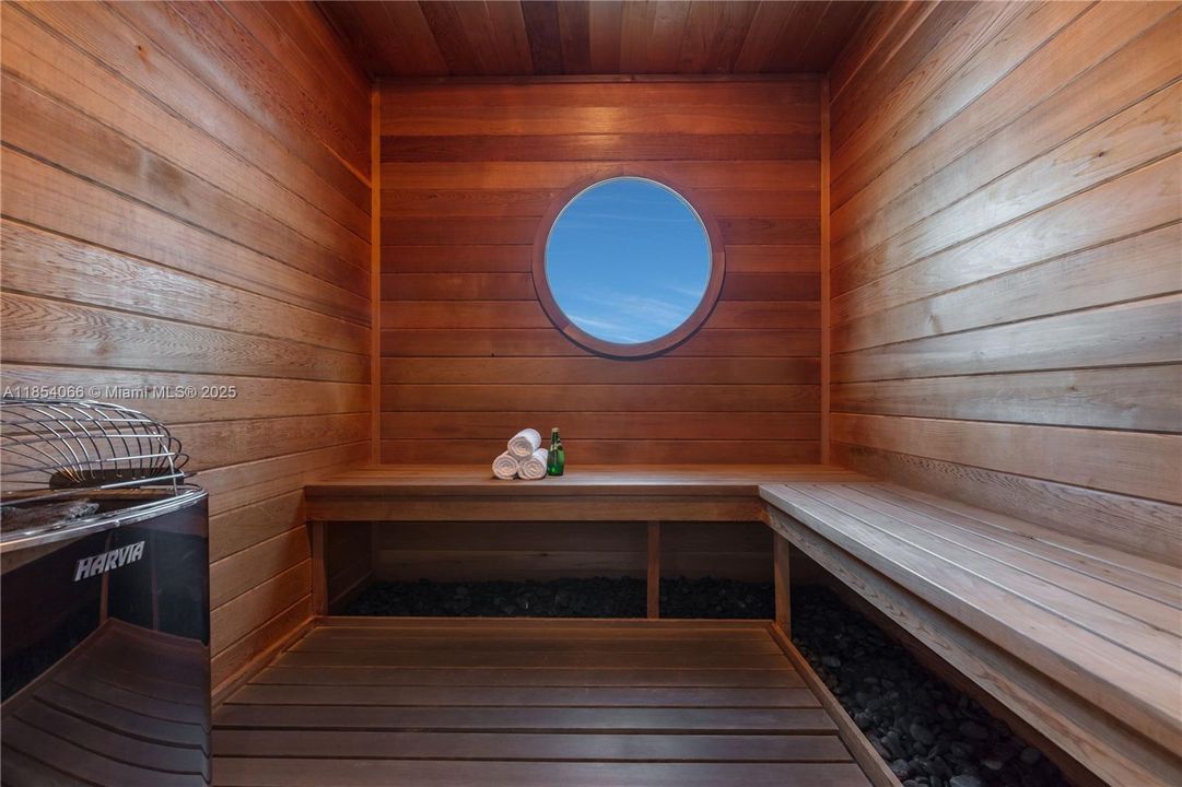 Недавно продано: $775,000 (1 спален, 1 ванн, 778 Квадратных фут)