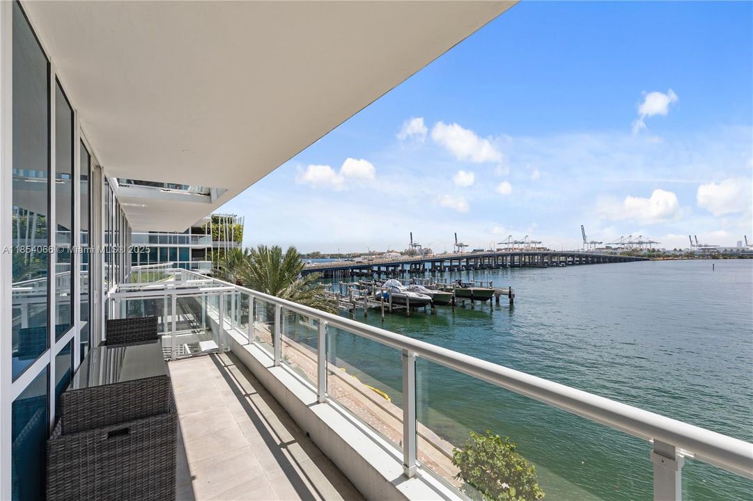 Недавно продано: $775,000 (1 спален, 1 ванн, 778 Квадратных фут)