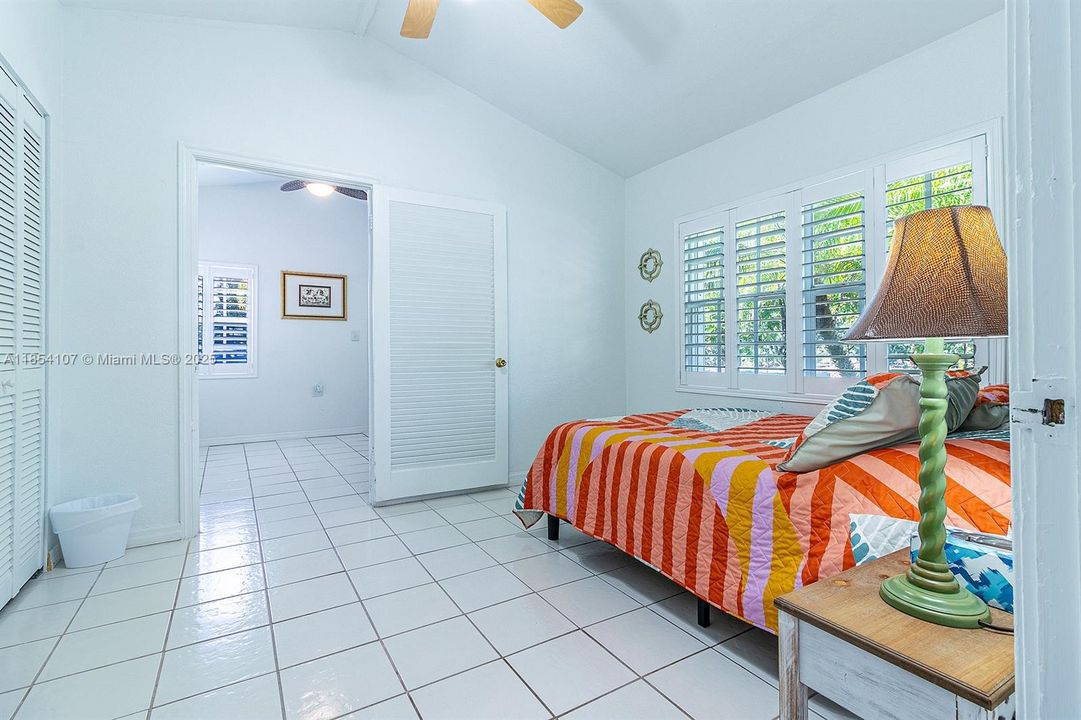 Recently Sold: $1,849,900 (8 beds, 6 baths, 7212 Square Feet)