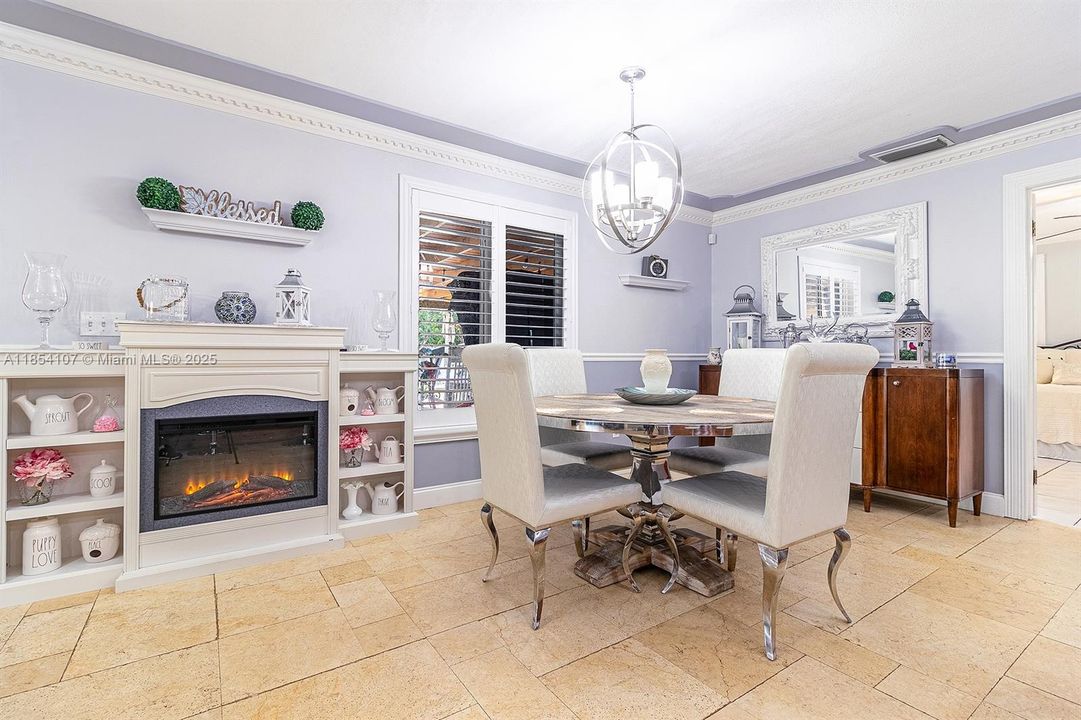 Recently Sold: $1,849,900 (8 beds, 6 baths, 7212 Square Feet)