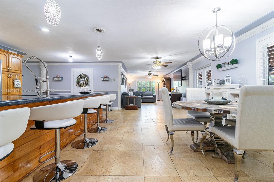 Recently Sold: $1,849,900 (8 beds, 6 baths, 7212 Square Feet)