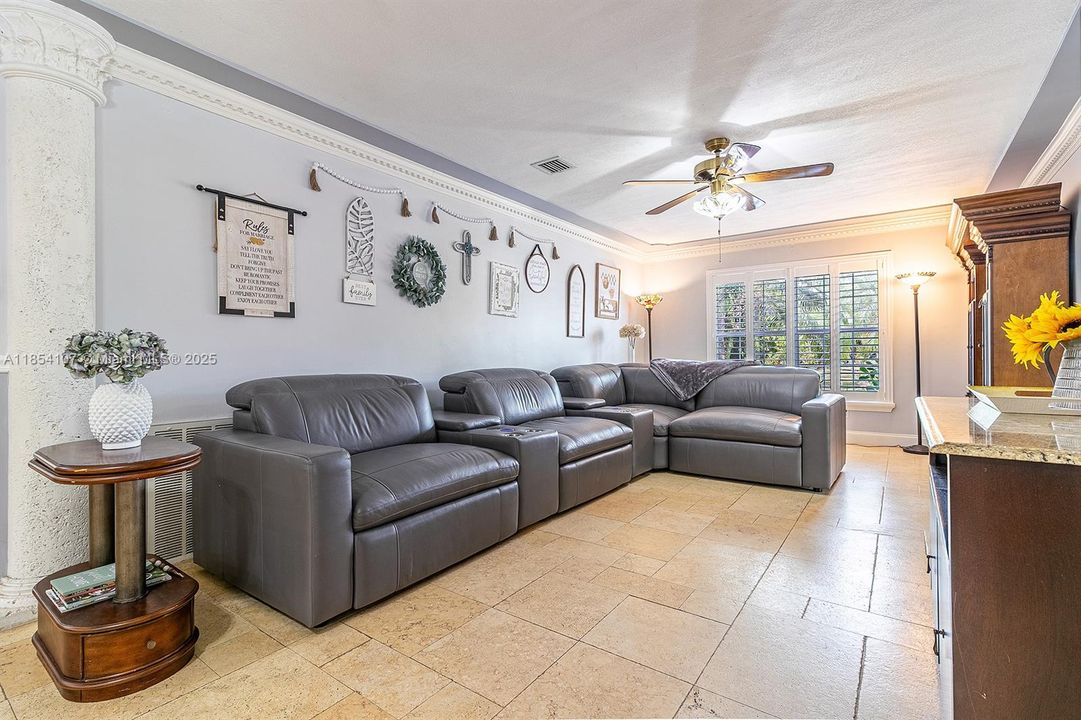 Recently Sold: $1,849,900 (8 beds, 6 baths, 7212 Square Feet)