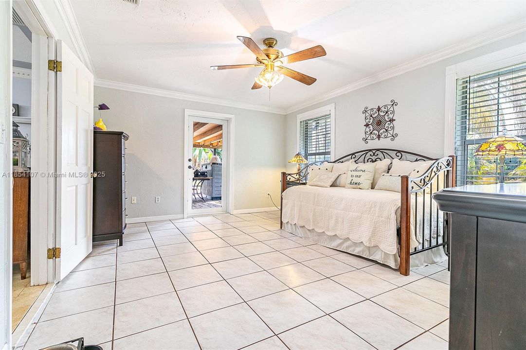 Recently Sold: $1,849,900 (8 beds, 6 baths, 7212 Square Feet)