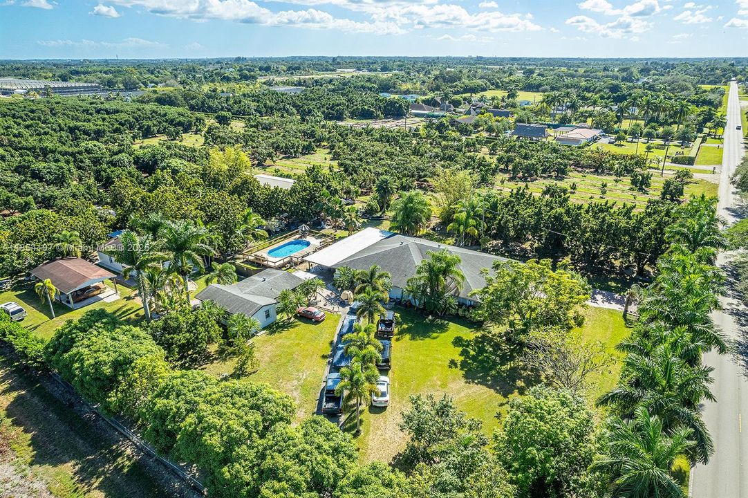 Recently Sold: $1,849,900 (8 beds, 6 baths, 7212 Square Feet)