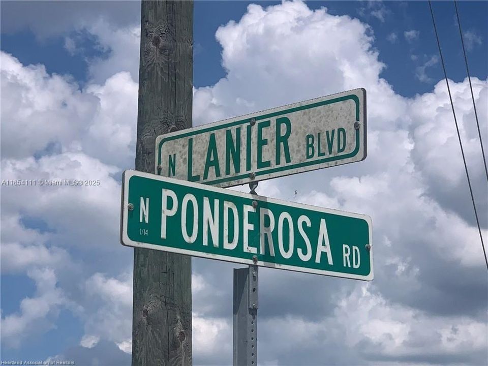 En Venta: $14,900 (0.18 acres)